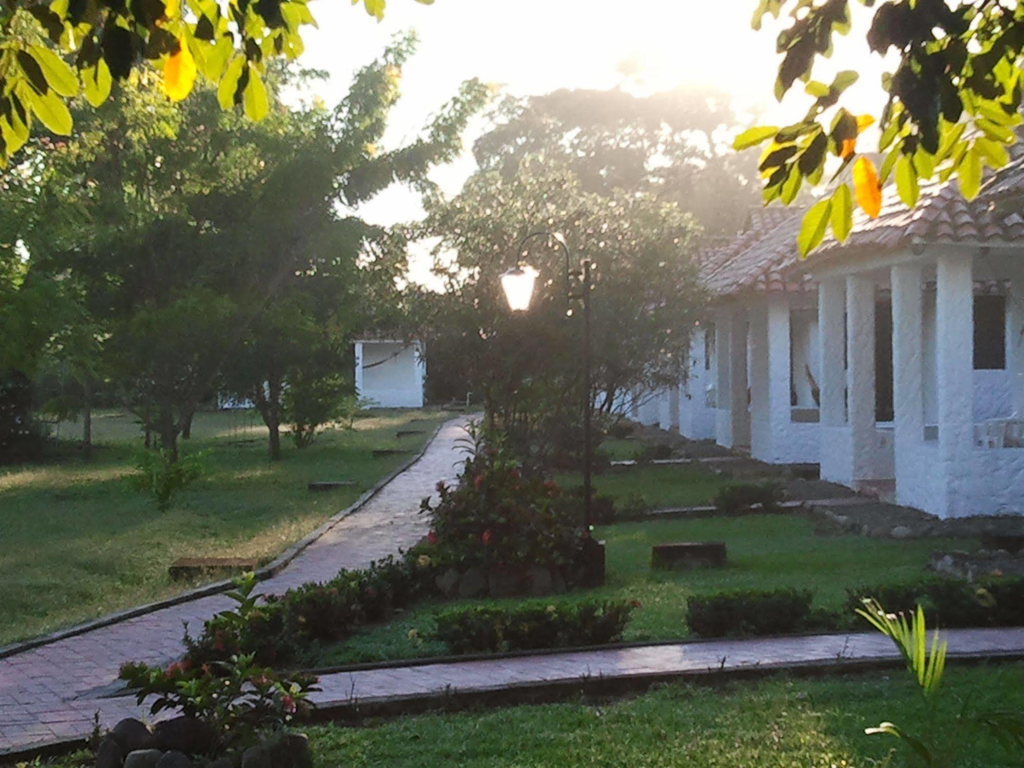 Hotel Campestre Arboretto Villavicencio Esterno foto