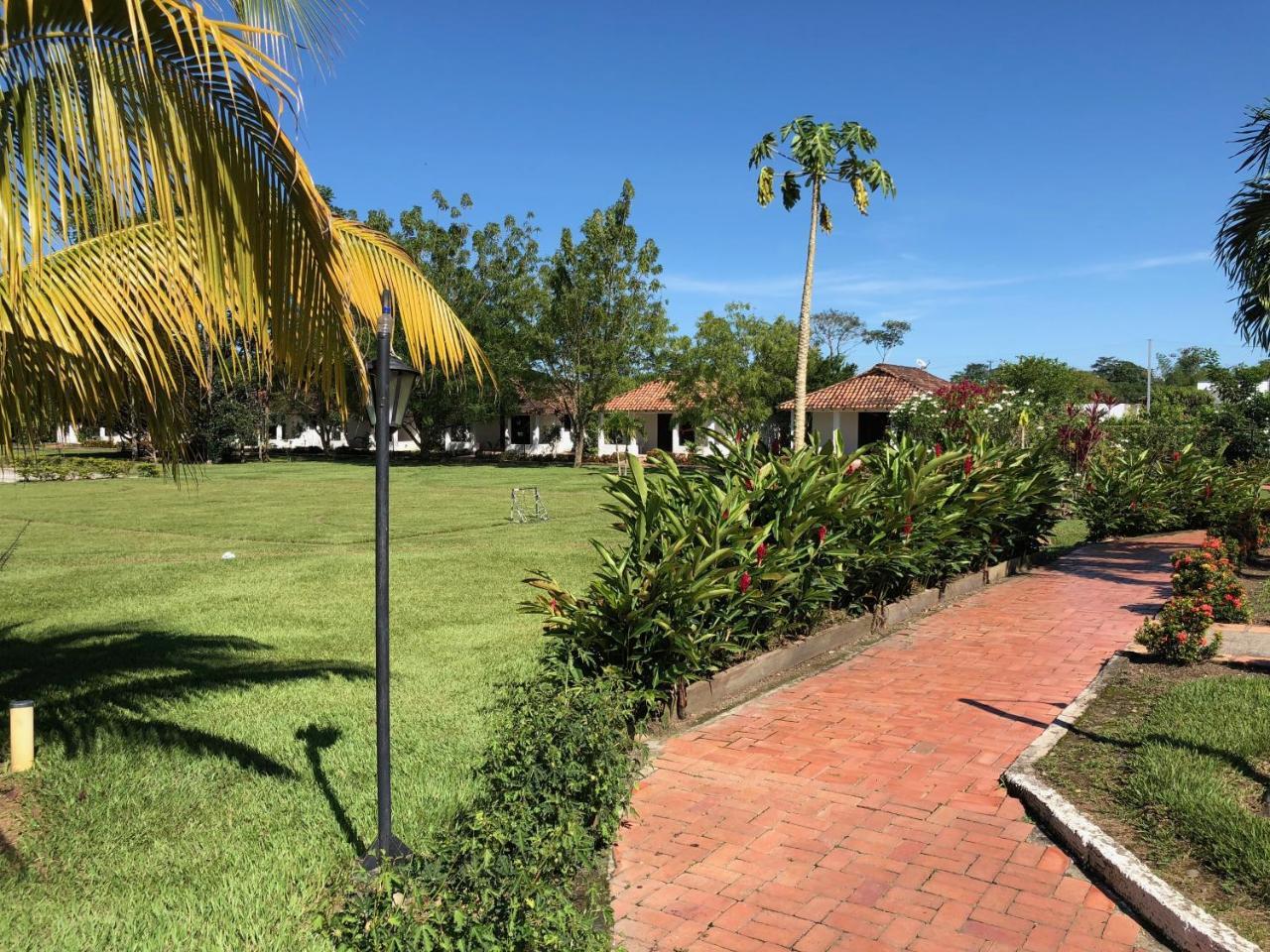 Hotel Campestre Arboretto Villavicencio Esterno foto